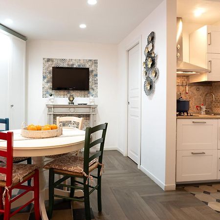Ortigia Sweet Home Syracuse Exterior photo